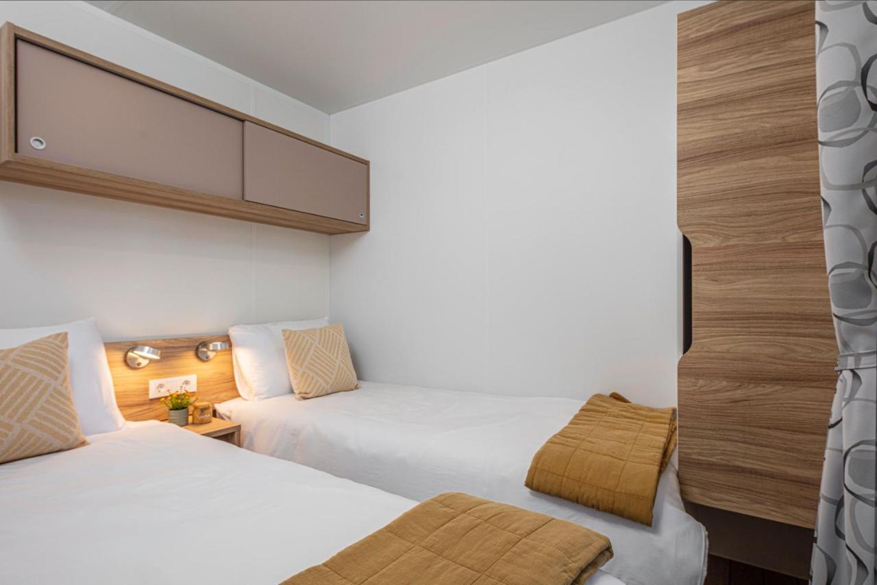 Porton Mobile Home 로비니 외부 사진